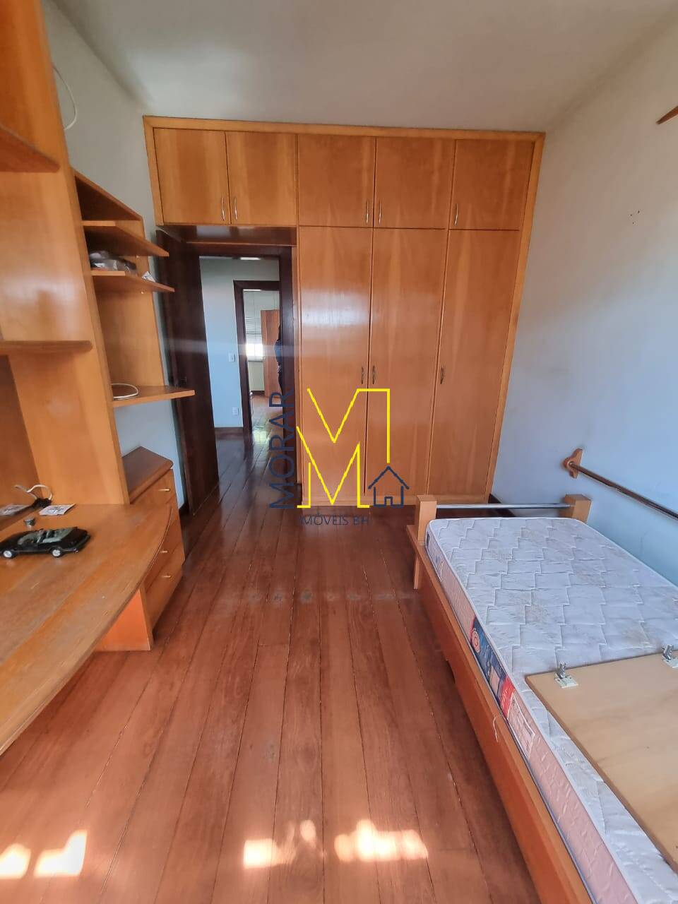 Casa à venda com 3 quartos, 360m² - Foto 7