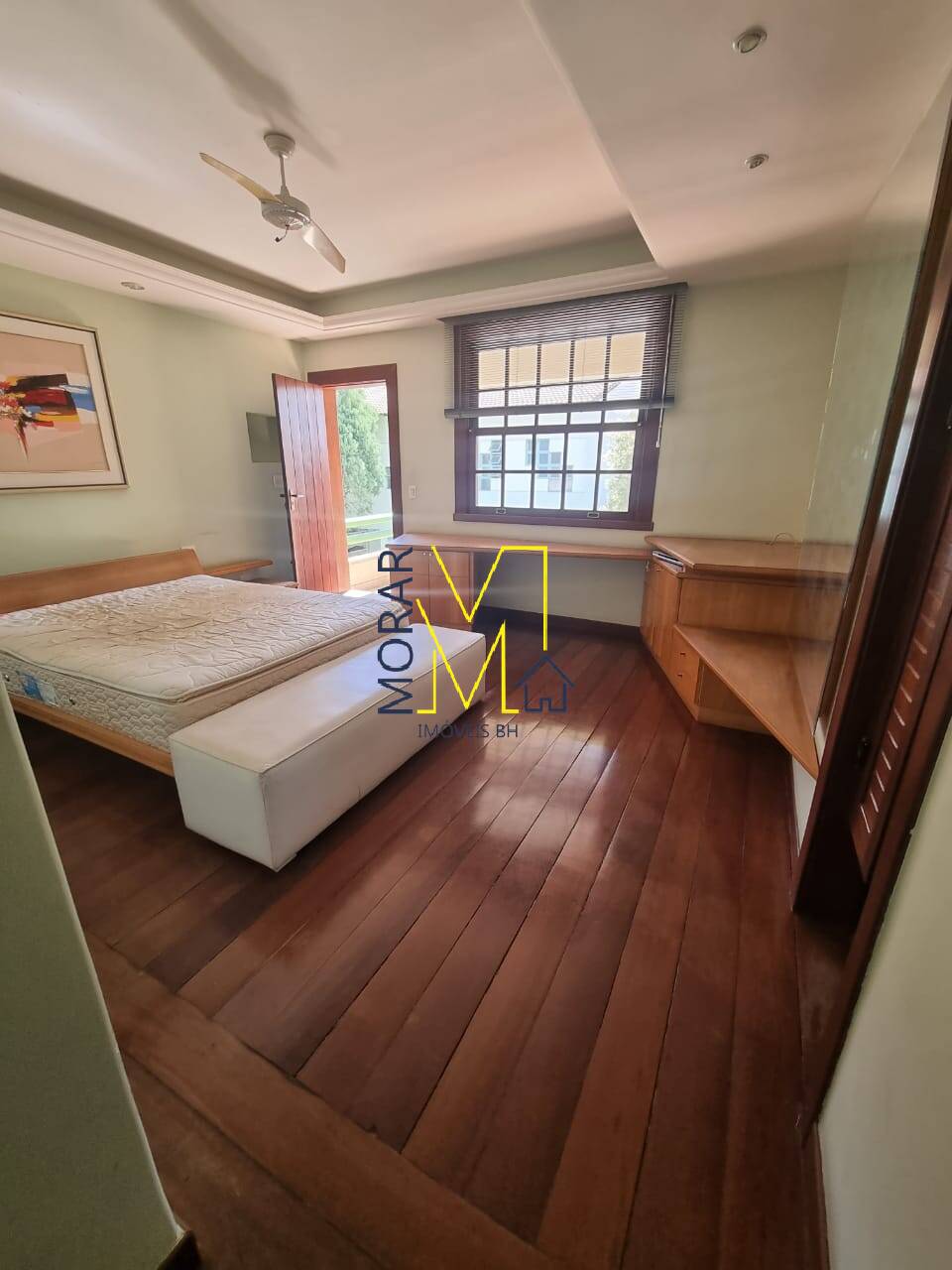 Casa à venda com 3 quartos, 360m² - Foto 16