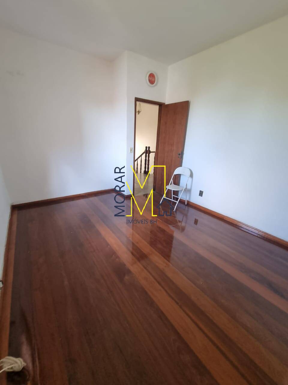 Casa à venda com 3 quartos, 360m² - Foto 15