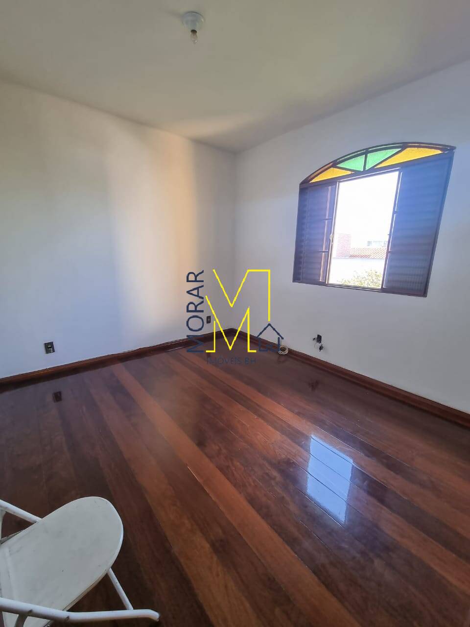 Casa à venda com 3 quartos, 360m² - Foto 16