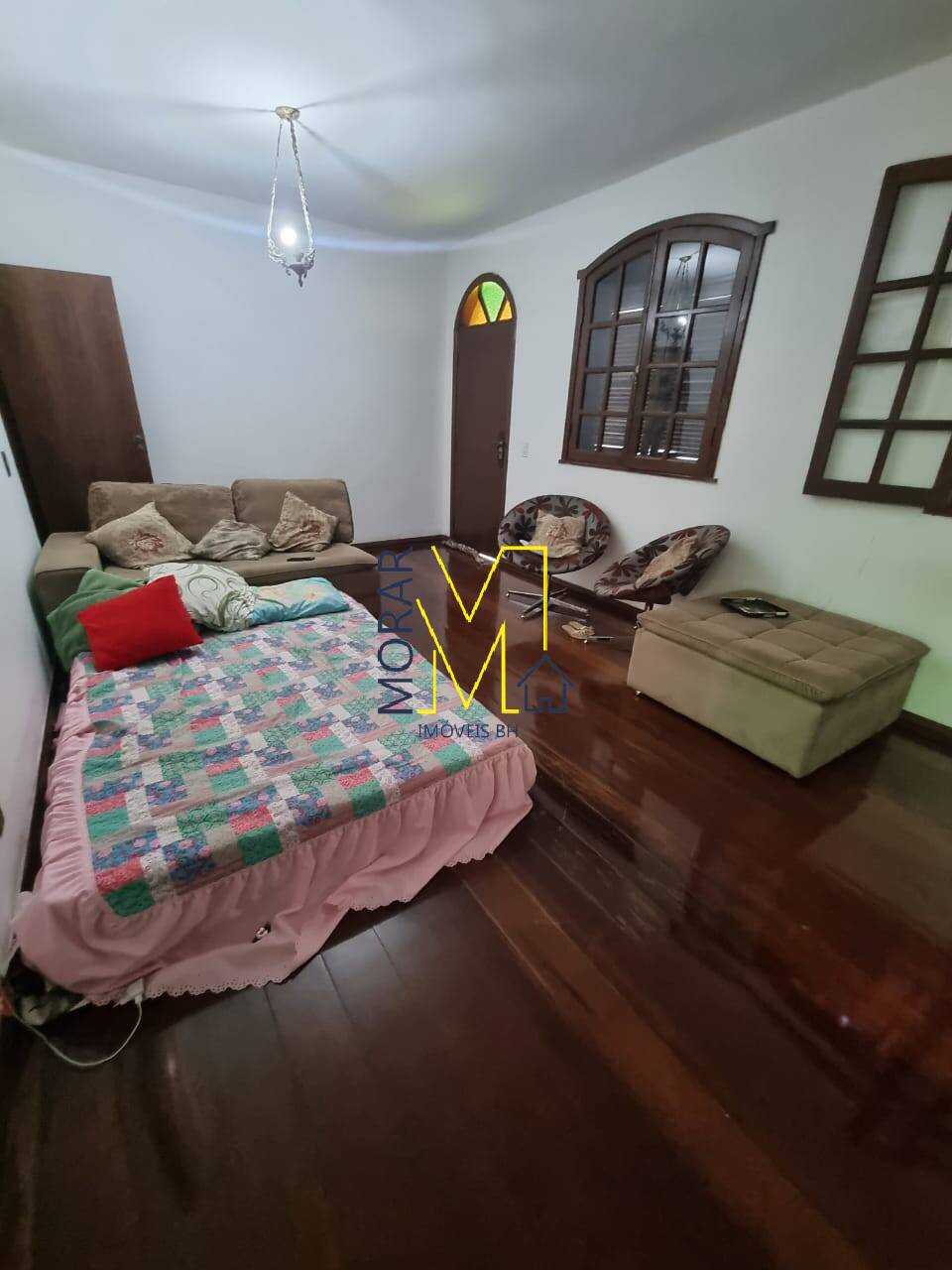 Casa à venda com 3 quartos, 360m² - Foto 4