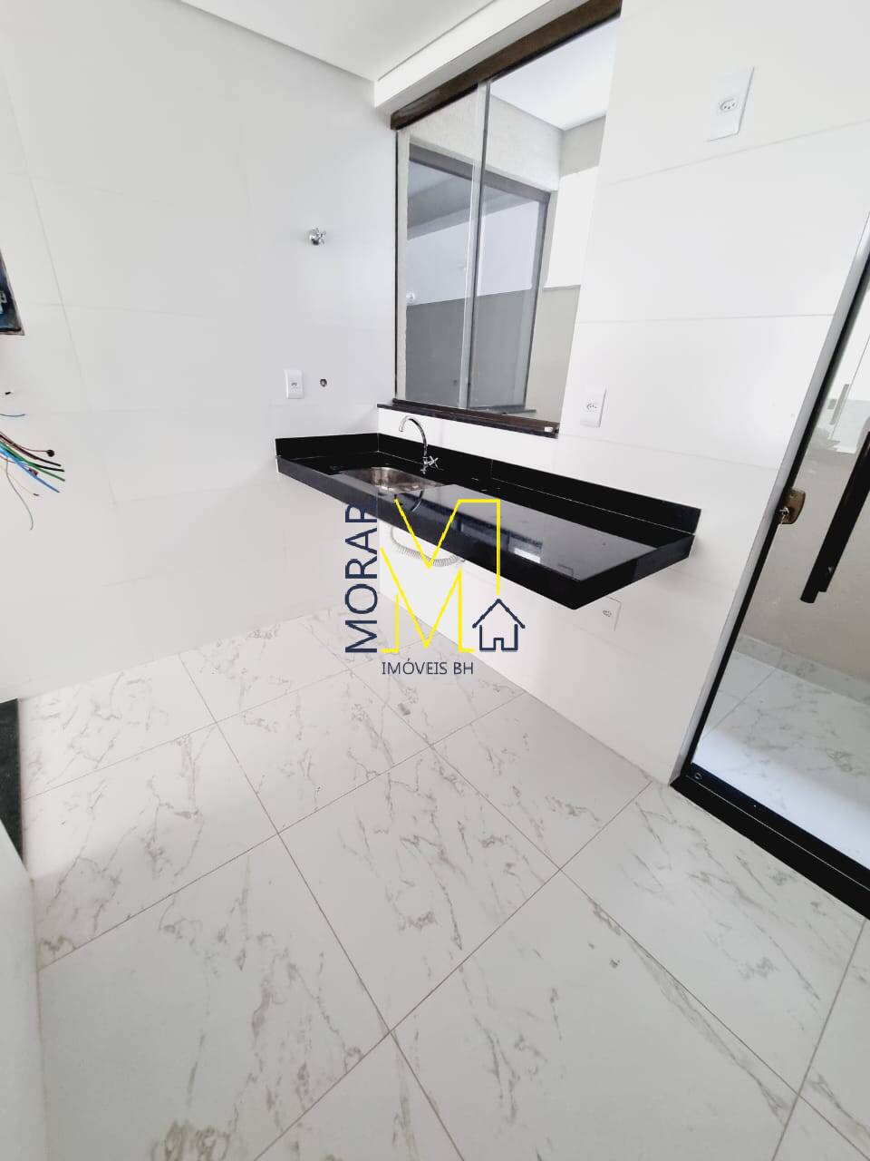 Apartamento à venda com 2 quartos, 65m² - Foto 4