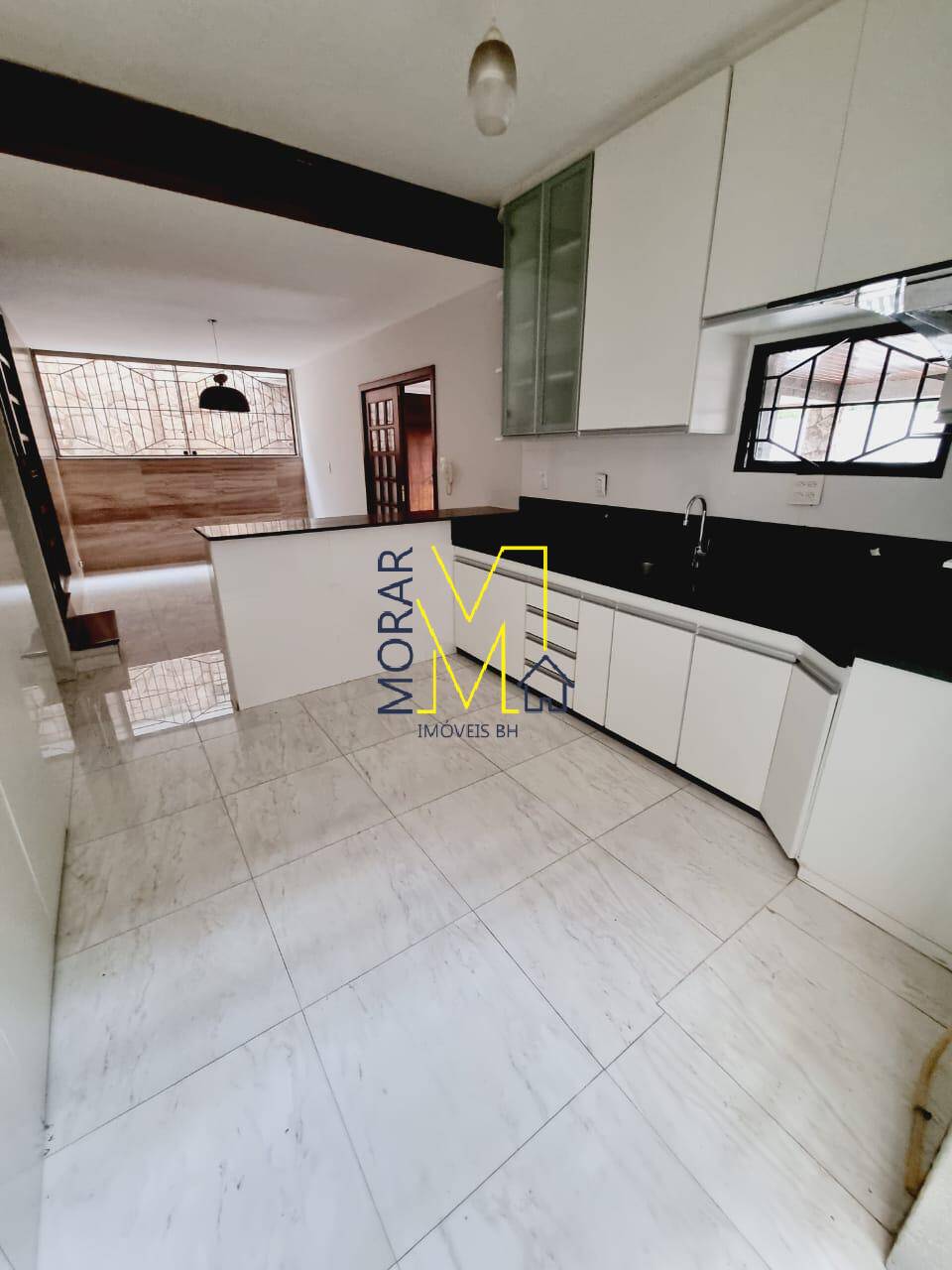 Casa à venda com 4 quartos, 360m² - Foto 30