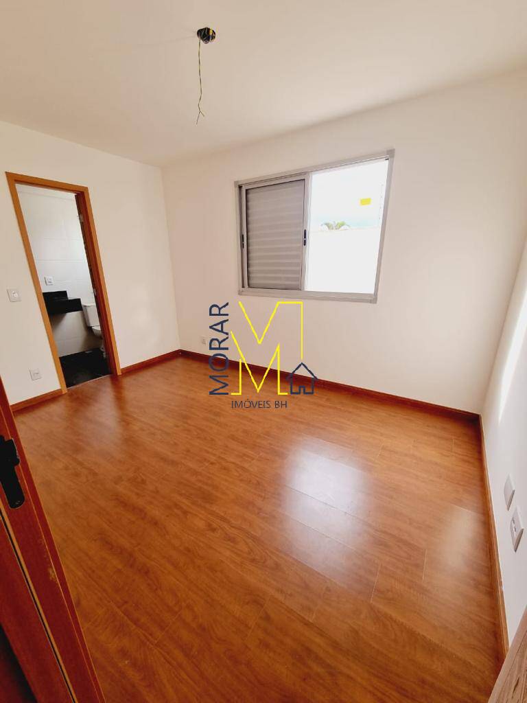 Apartamento à venda com 3 quartos, 225m² - Foto 4