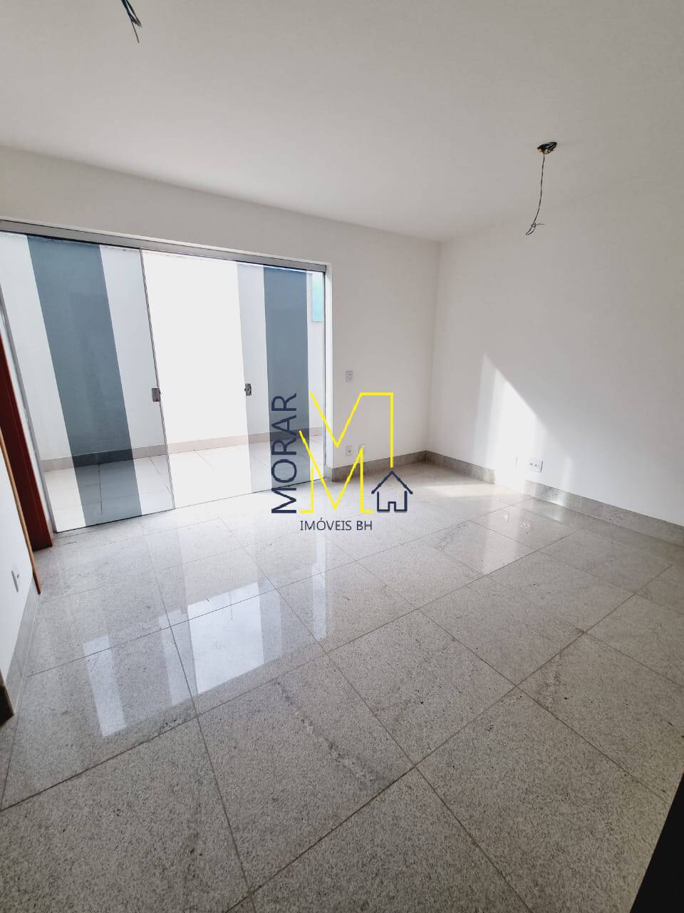 Apartamento à venda com 3 quartos, 225m² - Foto 9