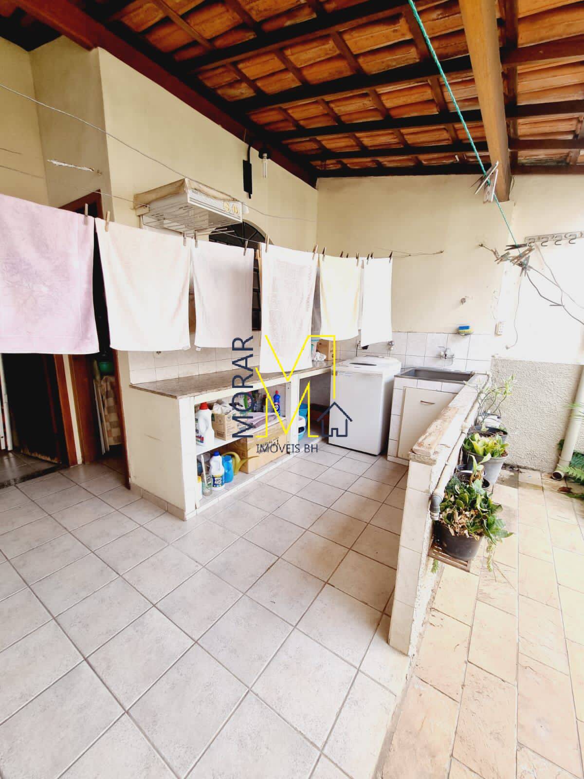 Casa à venda com 4 quartos, 197m² - Foto 25