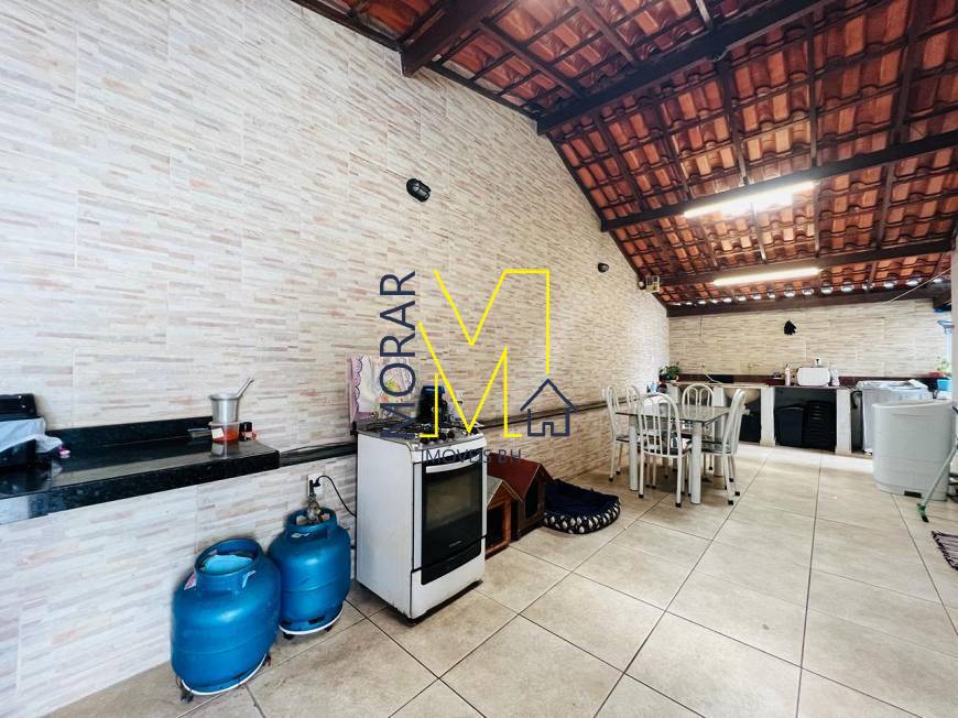 Casa à venda com 4 quartos, 115m² - Foto 7