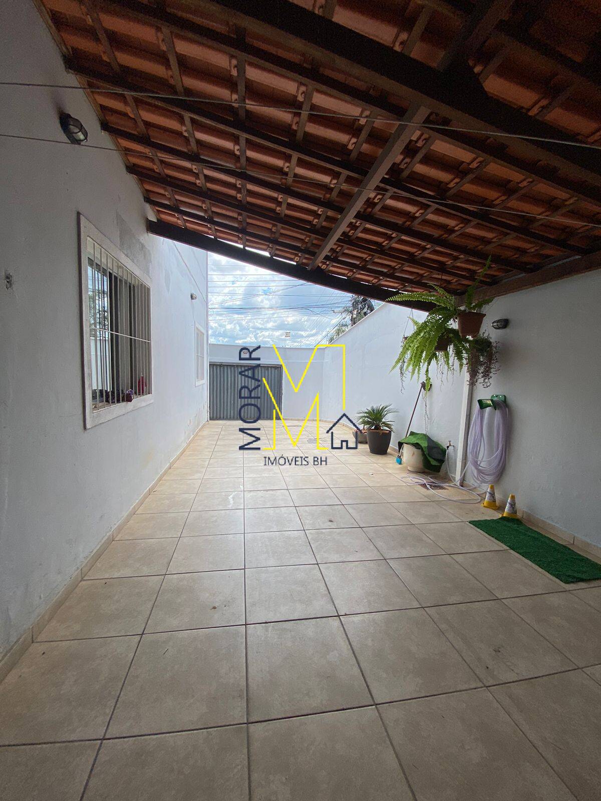 Casa à venda com 4 quartos, 114m² - Foto 5