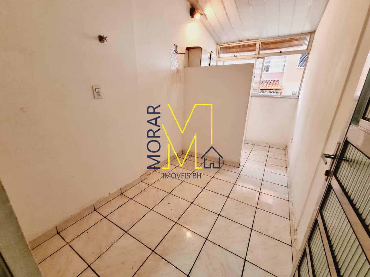 Apartamento à venda com 2 quartos, 55m² - Foto 3