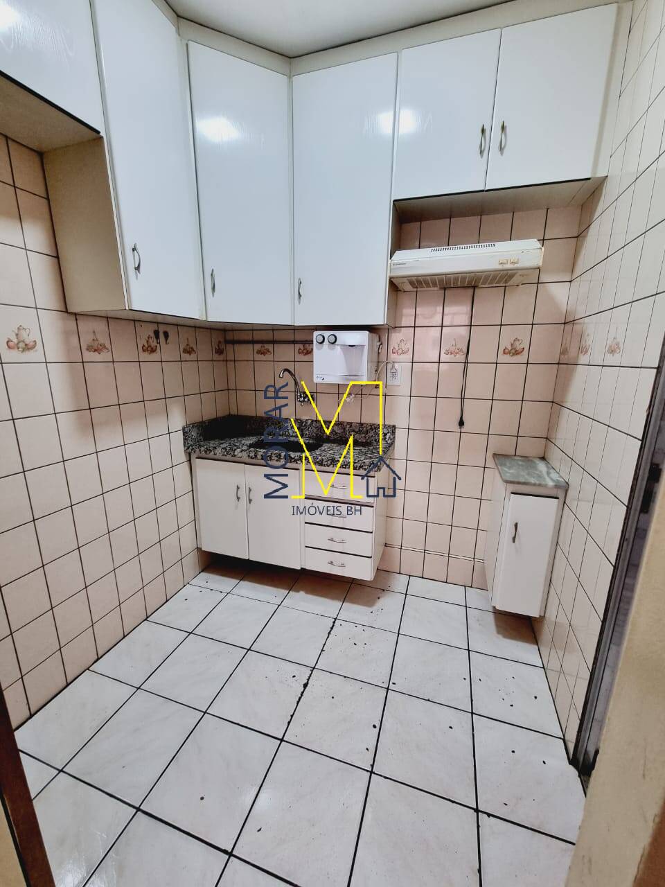 Apartamento à venda com 2 quartos, 55m² - Foto 2