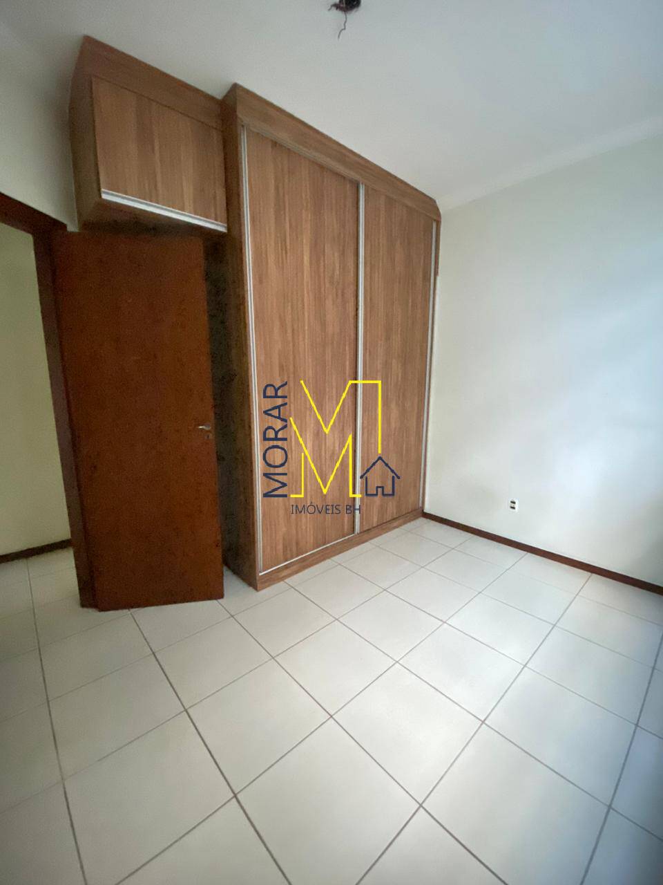 Casa à venda com 3 quartos, 180m² - Foto 6