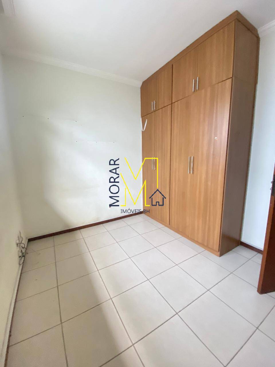 Casa à venda com 3 quartos, 180m² - Foto 14