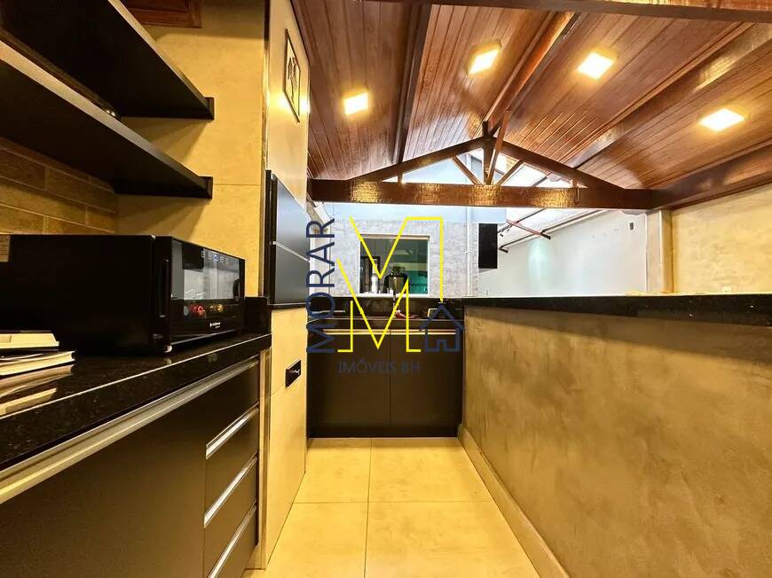 Casa à venda com 3 quartos, 200m² - Foto 16