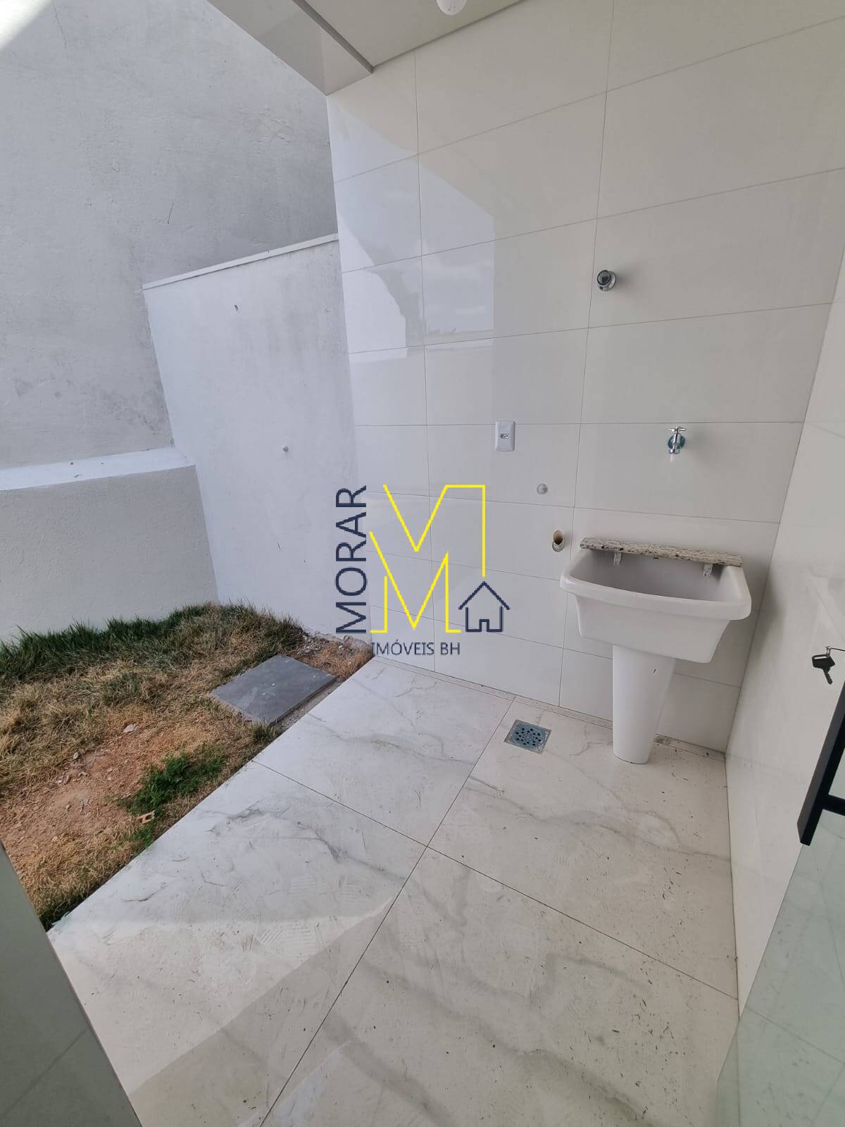 Casa à venda com 3 quartos, 142m² - Foto 14