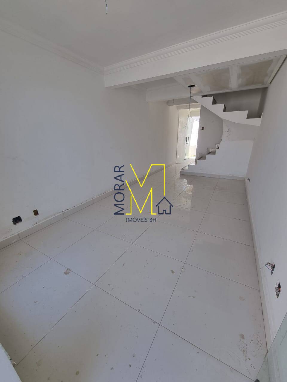 Casa à venda com 2 quartos, 75m² - Foto 15