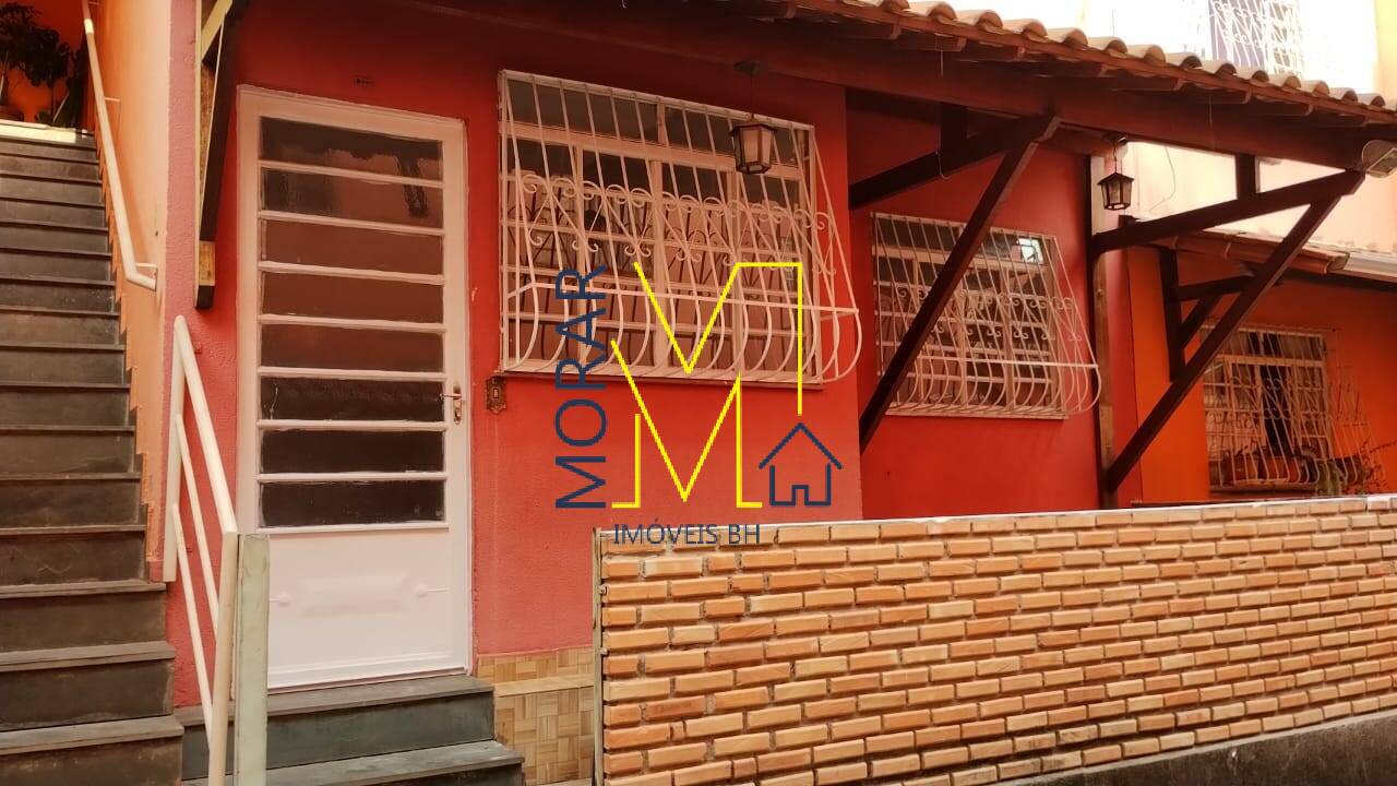 Casa à venda com 2 quartos, 52m² - Foto 1