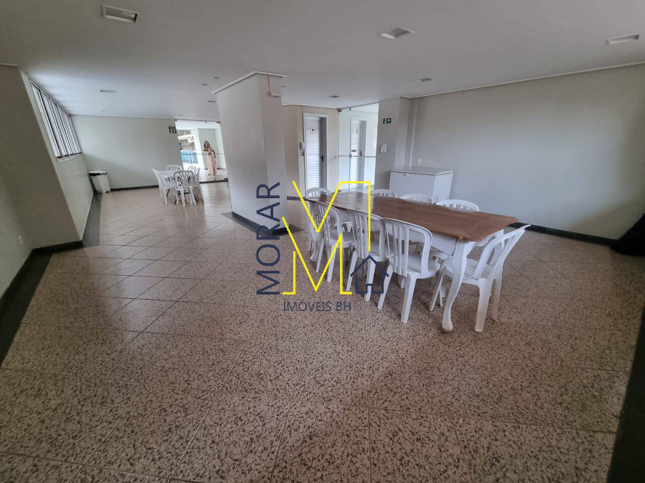 Apartamento à venda com 3 quartos, 94m² - Foto 11