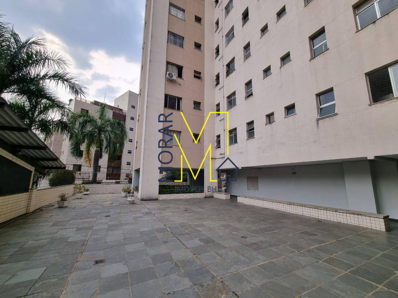 Apartamento à venda com 3 quartos, 94m² - Foto 32