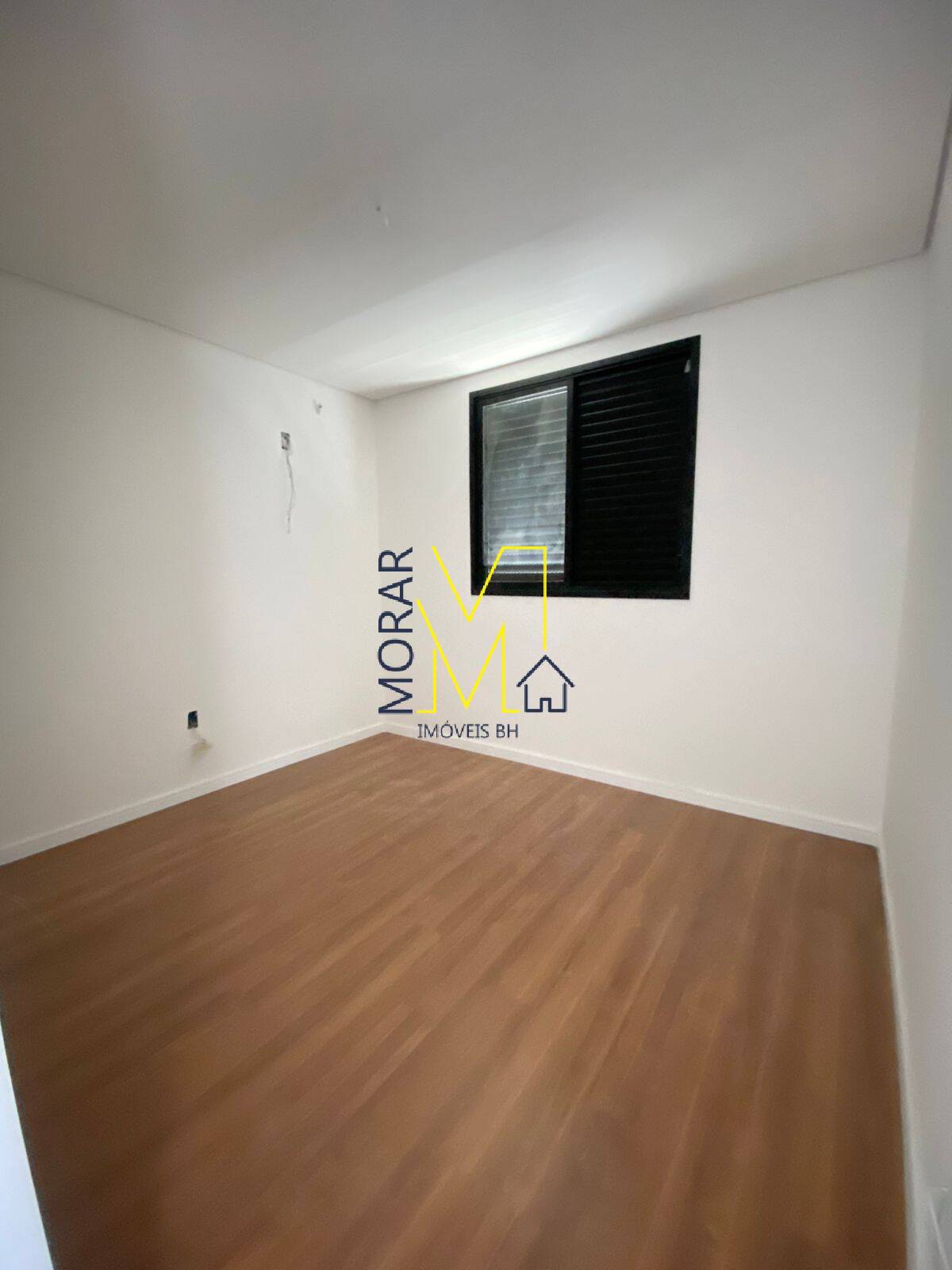 Apartamento à venda com 3 quartos, 90m² - Foto 4