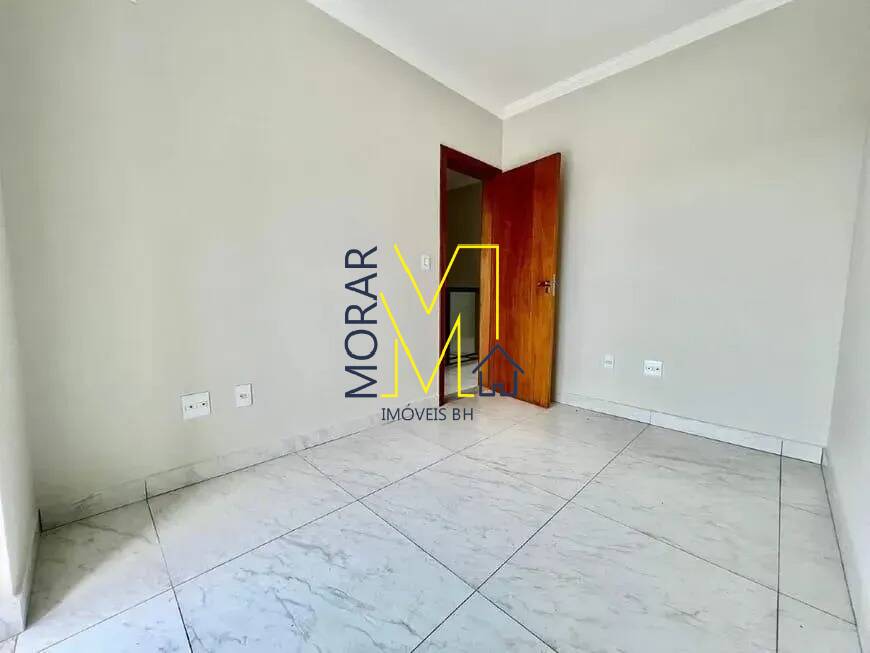 Casa à venda com 3 quartos, 142m² - Foto 7