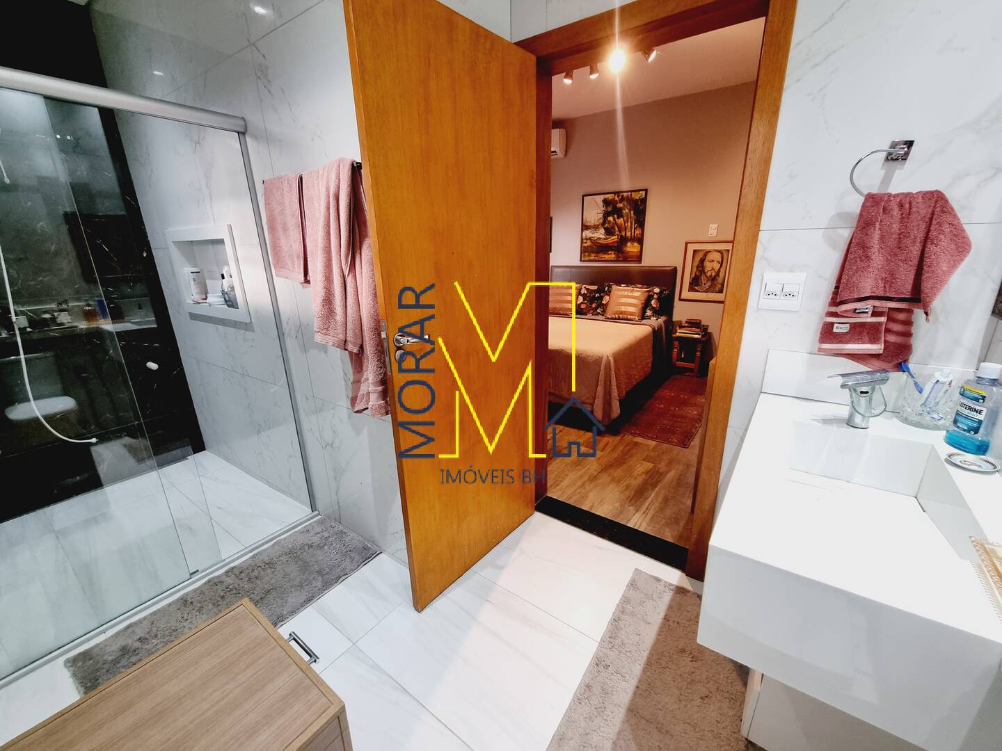 Casa à venda com 5 quartos, 349m² - Foto 17