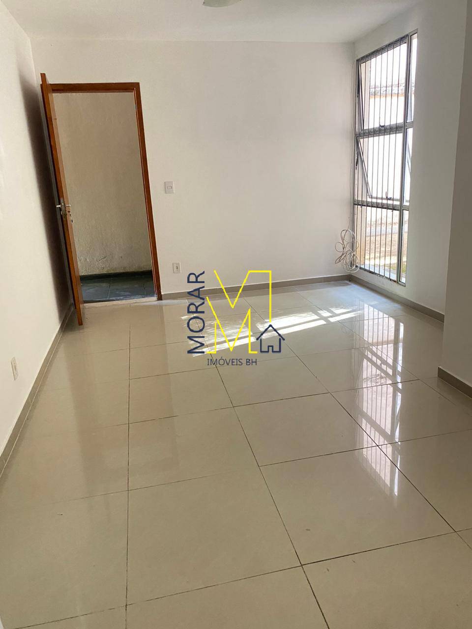 Apartamento à venda com 2 quartos, 45m² - Foto 1