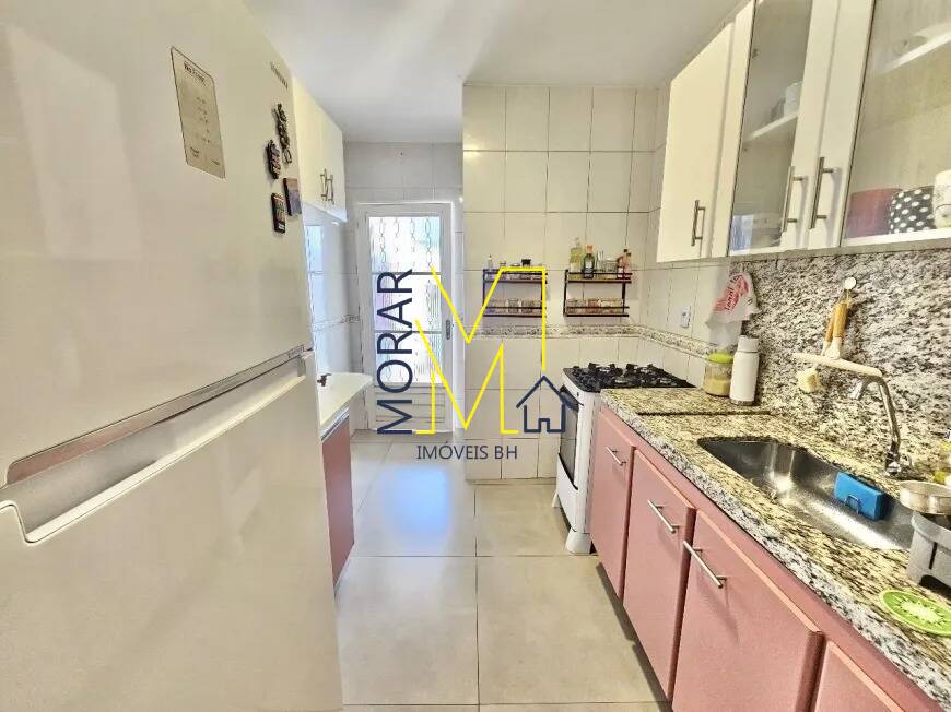 Casa à venda com 2 quartos, 95m² - Foto 12