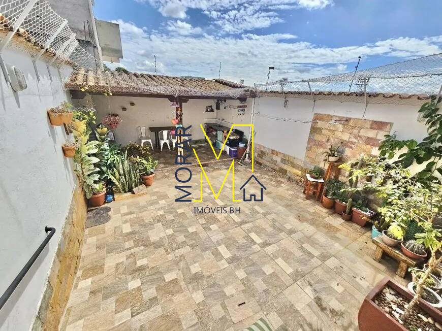 Casa à venda com 2 quartos, 95m² - Foto 15