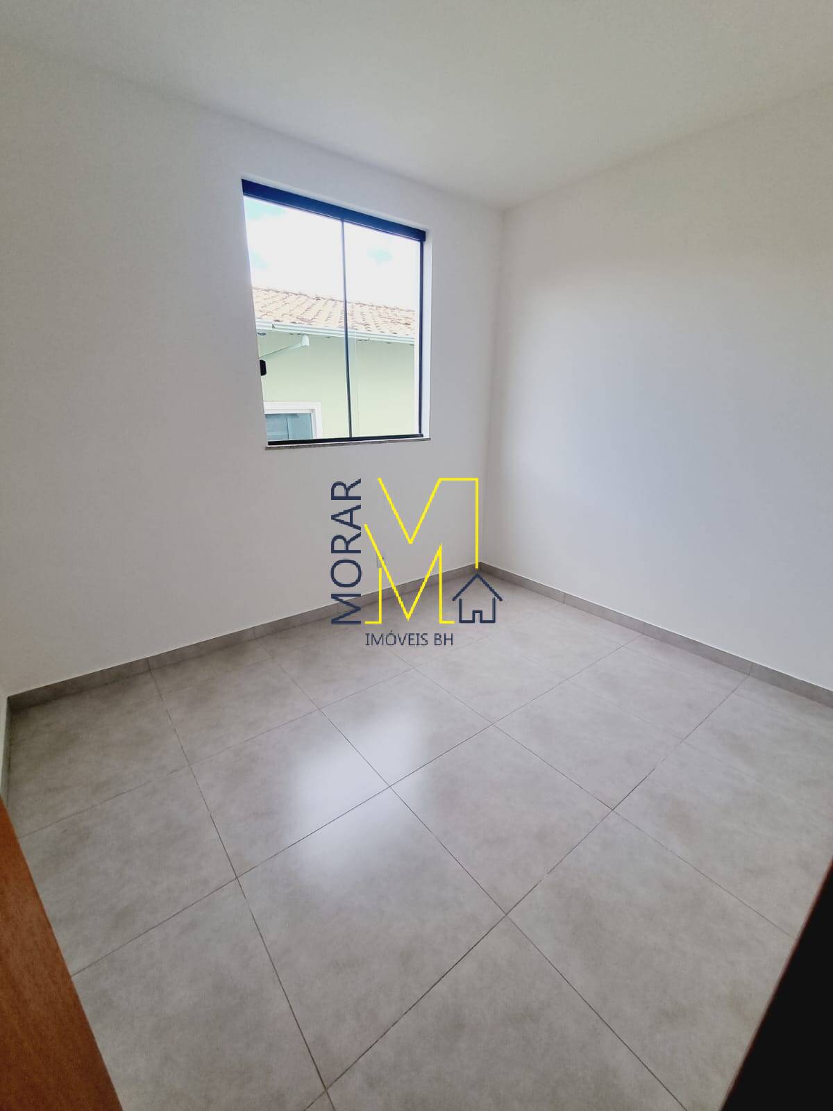 Casa à venda com 3 quartos, 18m² - Foto 12