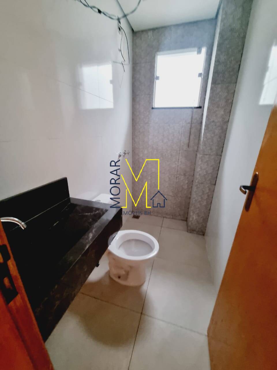 Casa à venda com 3 quartos, 90m² - Foto 11