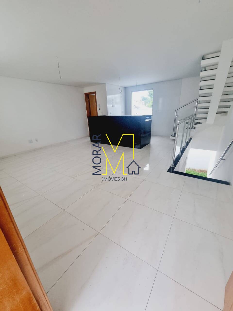 Casa à venda com 3 quartos, 90m² - Foto 19