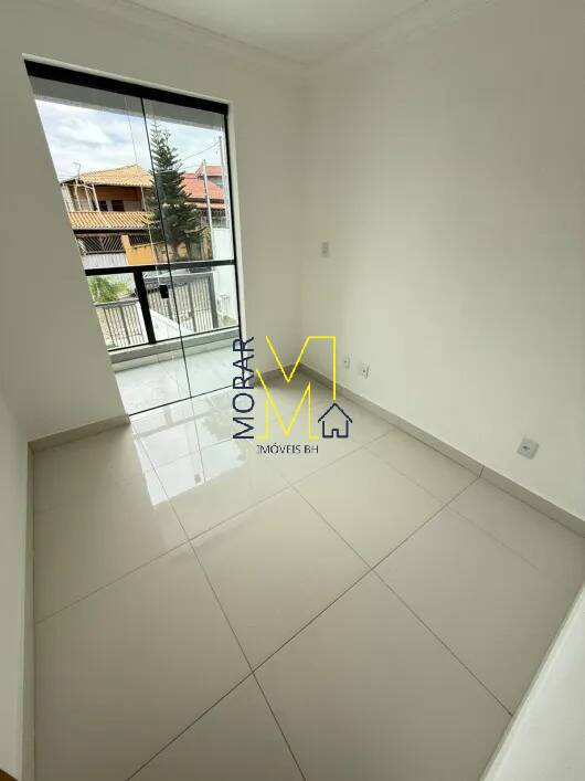 Casa à venda com 2 quartos, 67m² - Foto 5