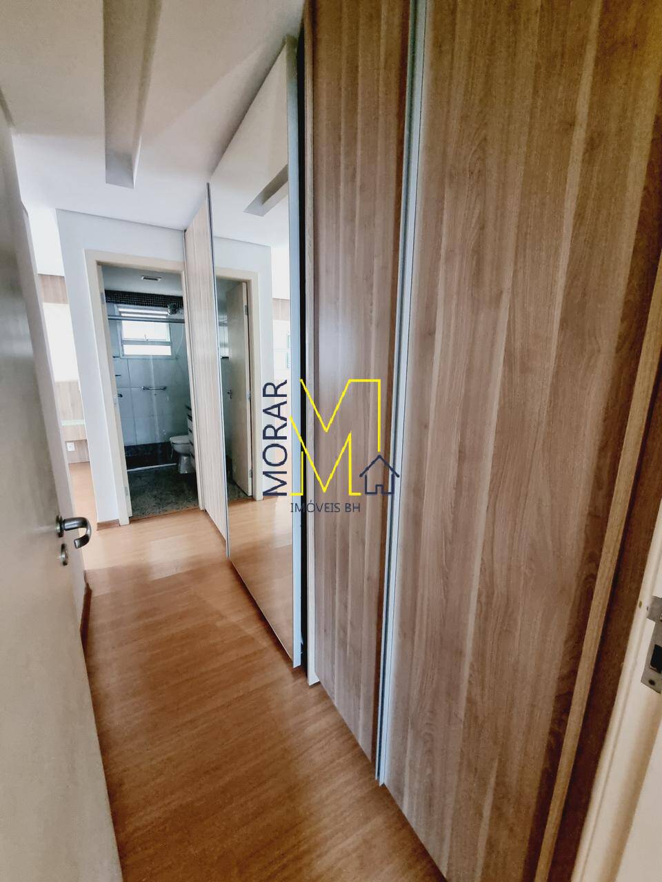 Apartamento à venda com 4 quartos, 204m² - Foto 18