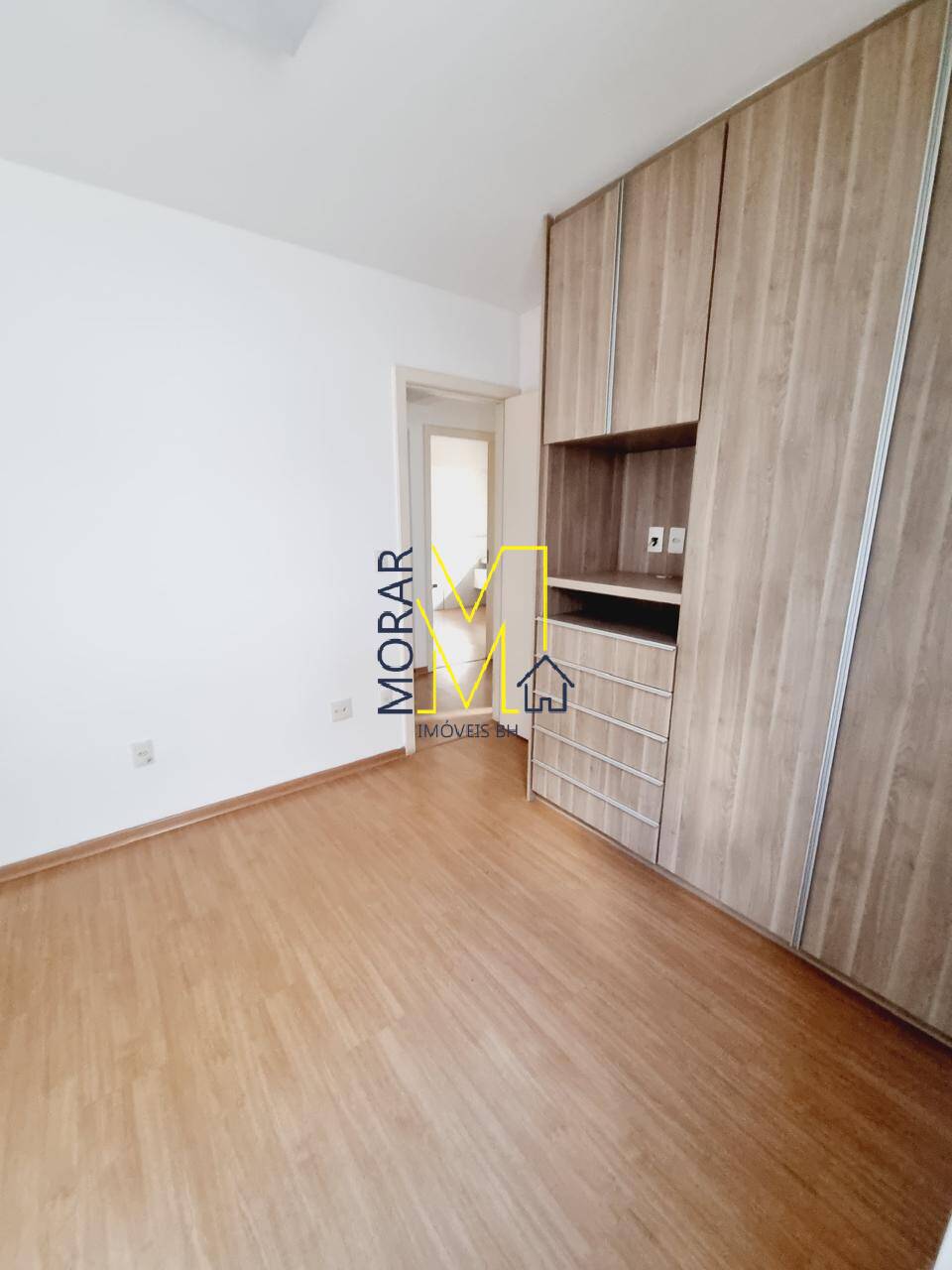 Apartamento à venda com 4 quartos, 204m² - Foto 32