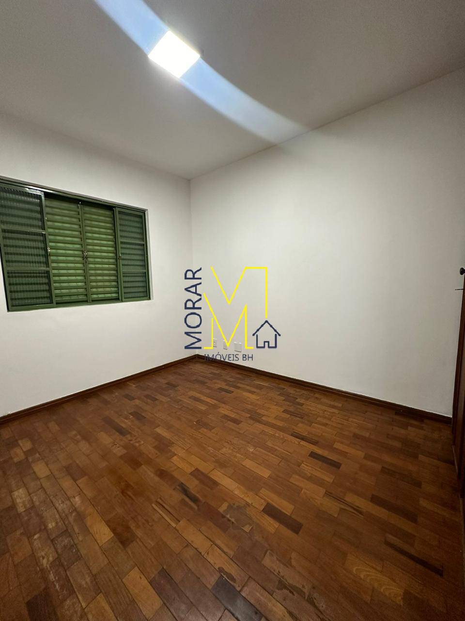 Casa à venda com 2 quartos, 75m² - Foto 5