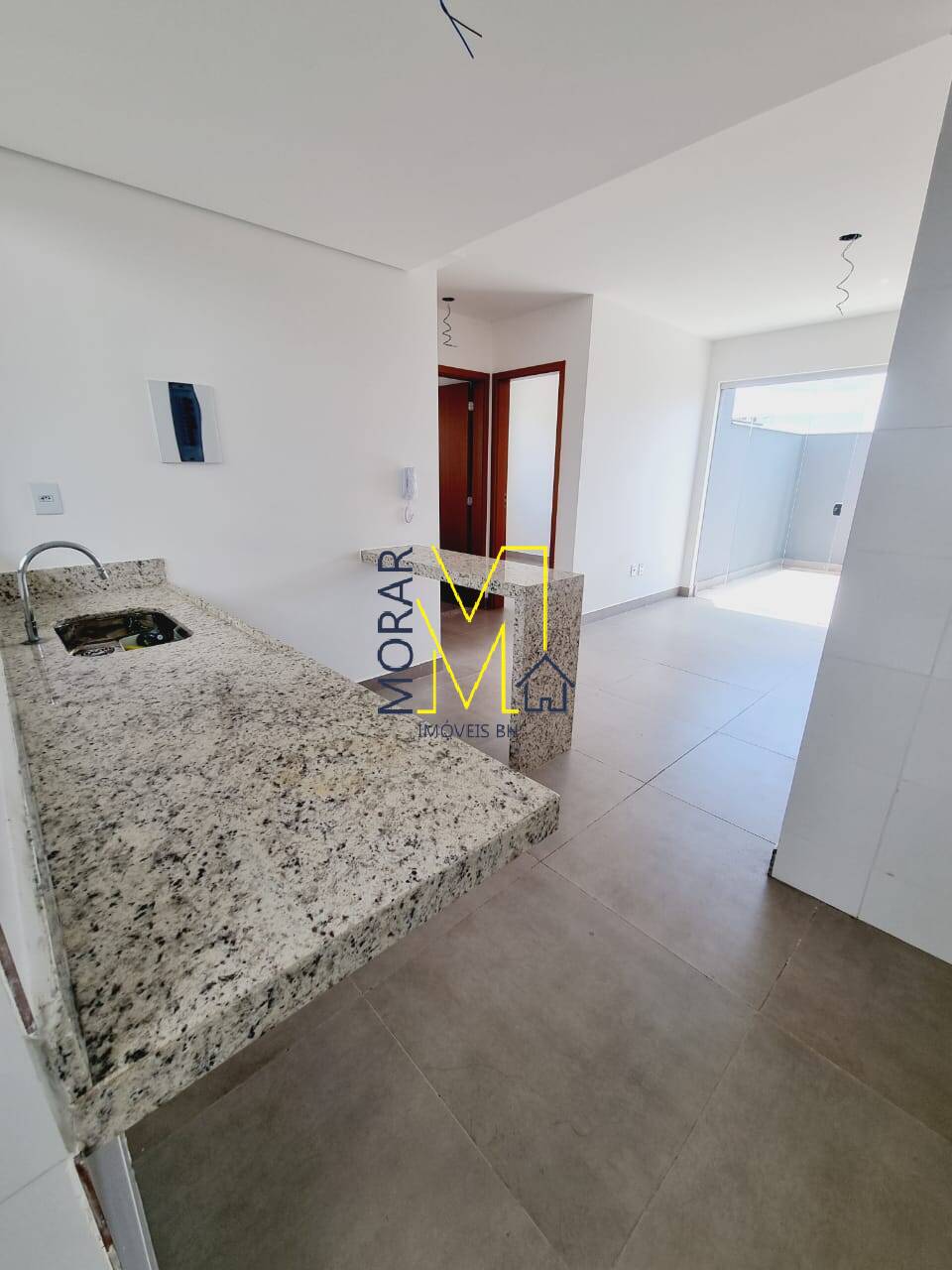 Apartamento à venda com 2 quartos, 70m² - Foto 12