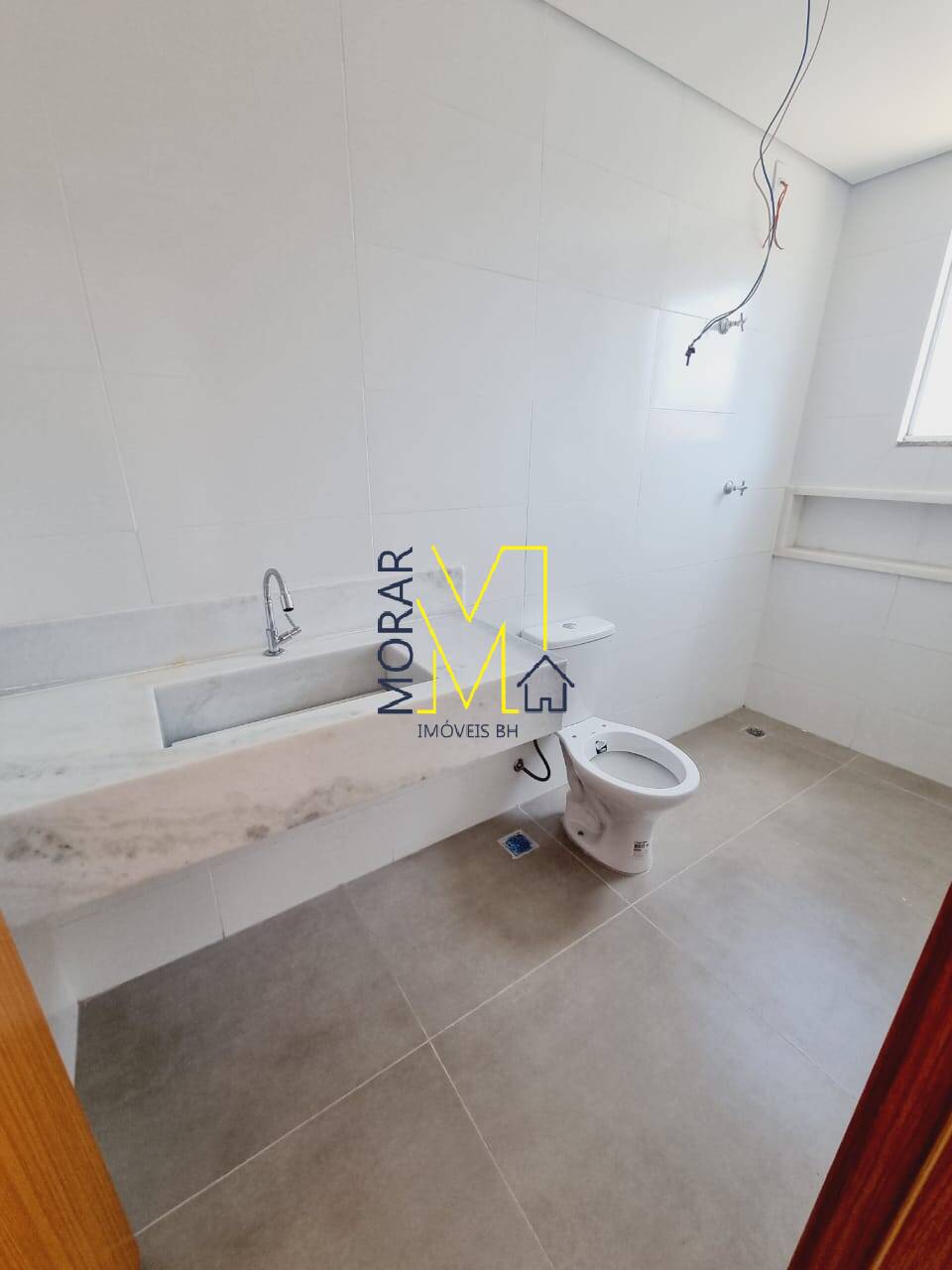 Apartamento à venda com 2 quartos, 70m² - Foto 17