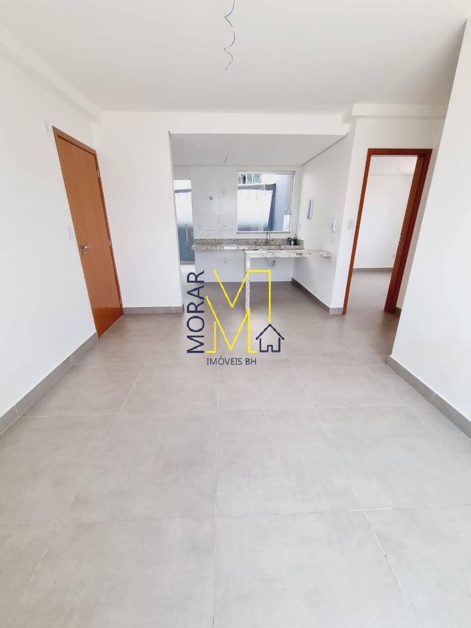 Apartamento à venda com 2 quartos, 70m² - Foto 7