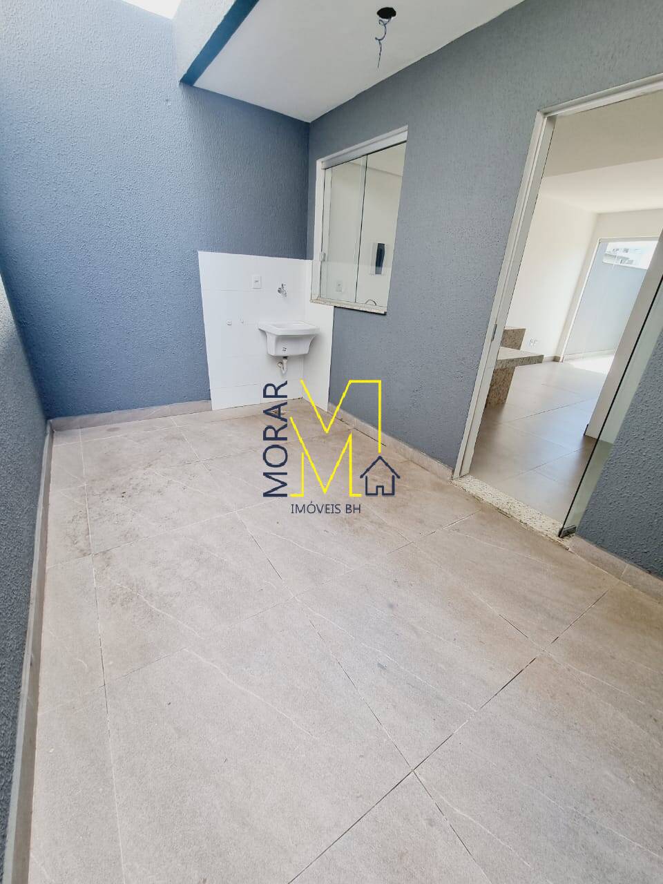 Apartamento à venda com 2 quartos, 70m² - Foto 5