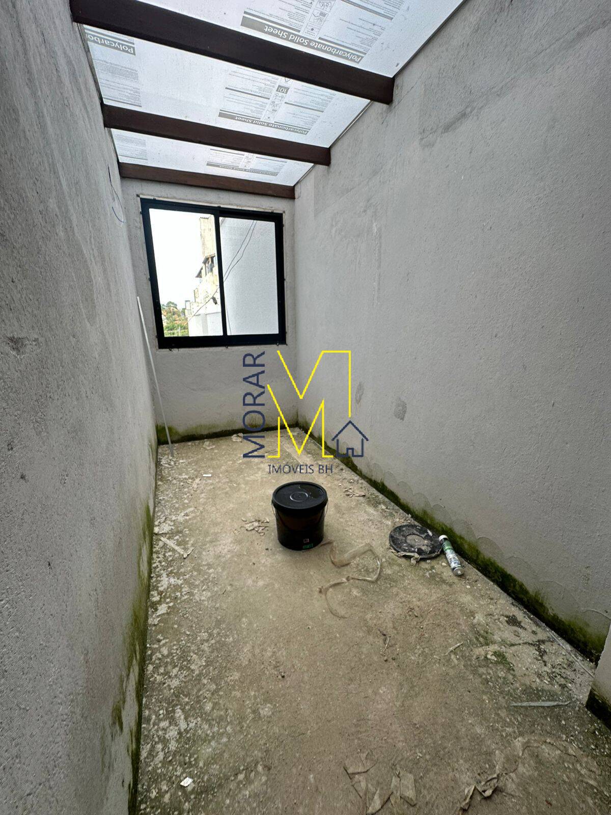 Casa à venda com 3 quartos, 360m² - Foto 11